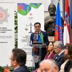 Заменик-министерот Мустафа дел од меѓународна конференција на тема ,,Ромско (обичајно) право, традиција и култура”