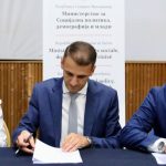 Потпишани трипартитни договори за продолжување на проектот „Инклузија на деца Роми во предучилишно образование“